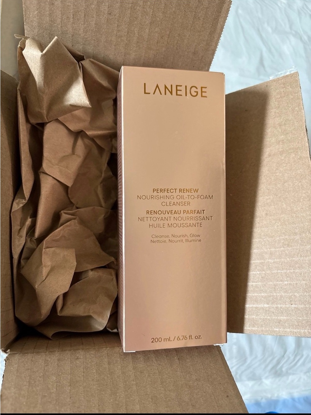 New Laneige Perfect Renew Nourishing Oil-to-Foam Cleanser